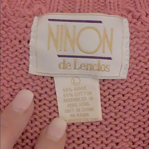 Pink Floral Pattern Sweater with Shoulder Pads - Picture 2 of 4